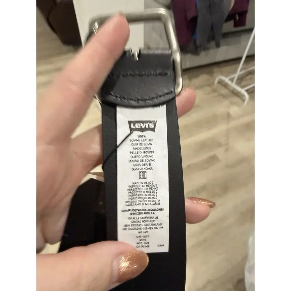 Levis new tag